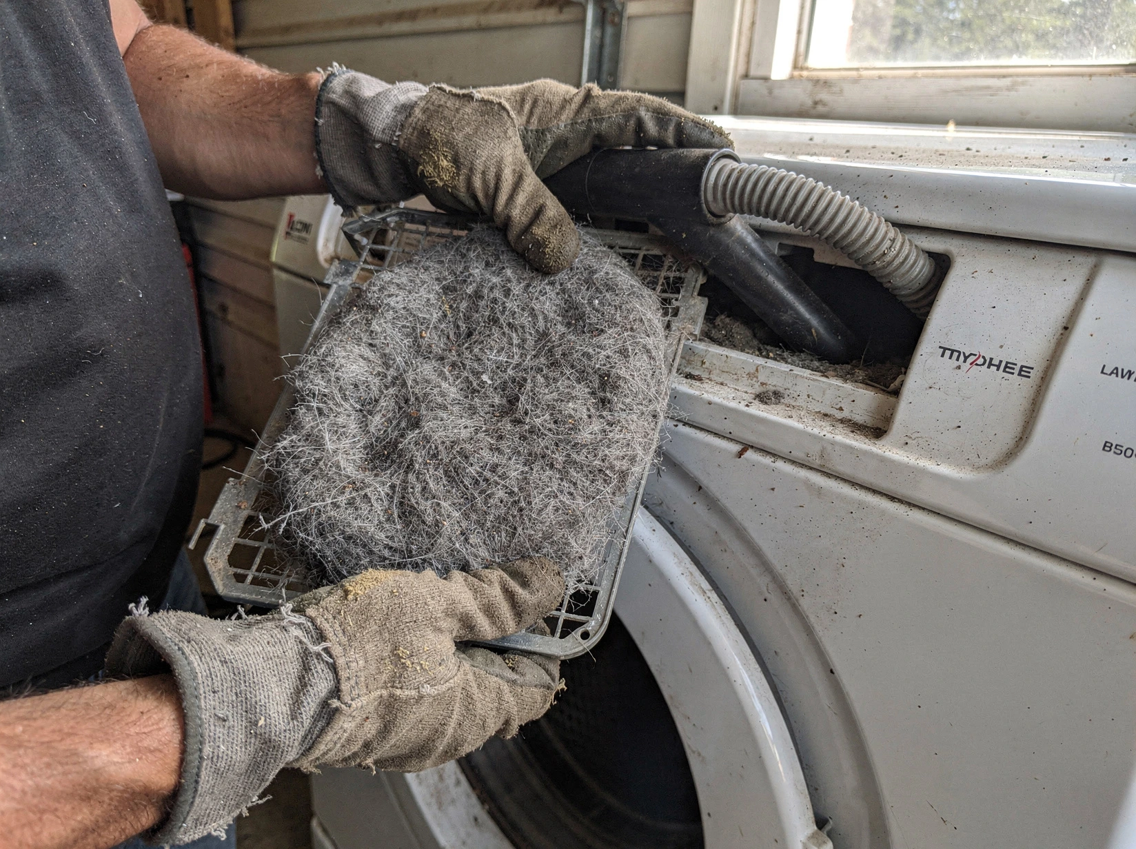 Cleaning Dryer Lint Trap service in Moreno Valley, CA